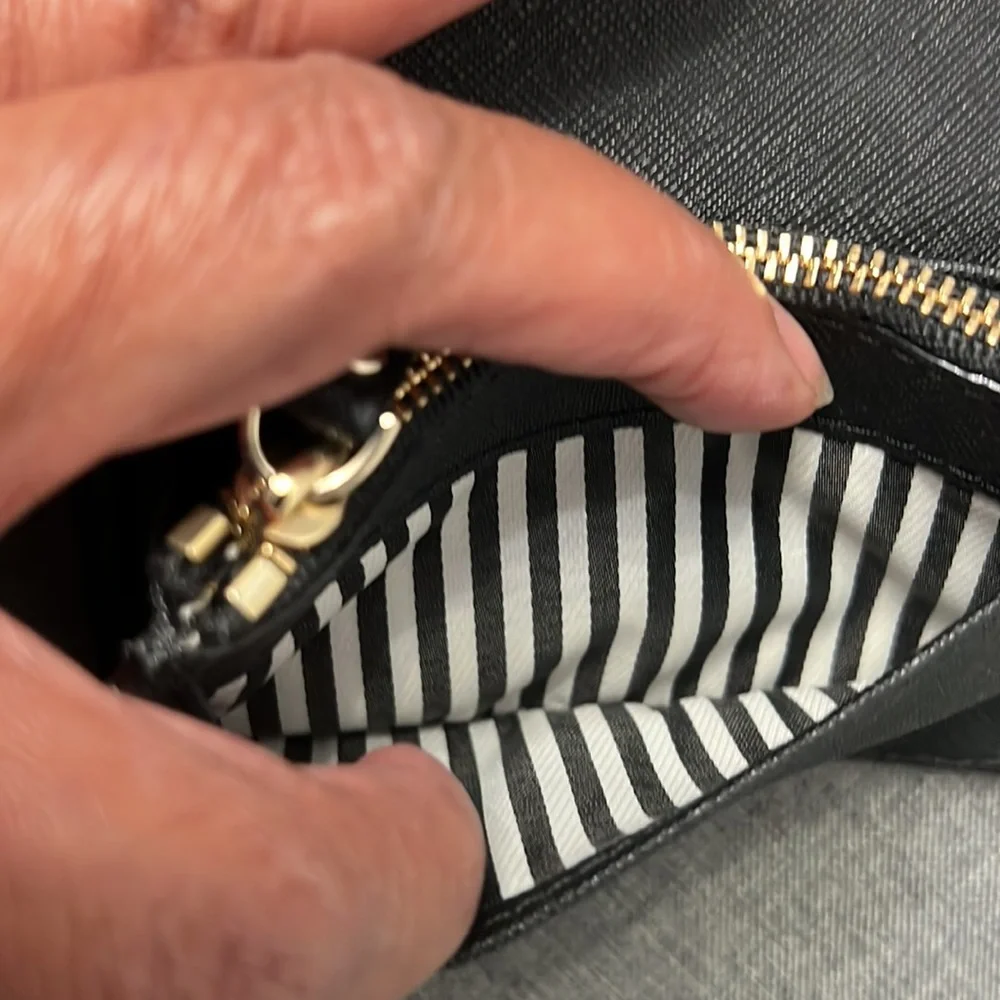 Kate Spate Black Leather Key Card and ID Wallet - Picture 9 of 12